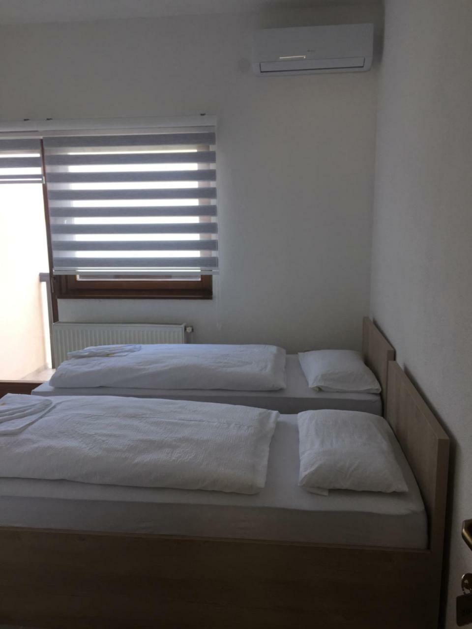 Pansion Asim Bed & Breakfast Jablanica Exterior photo
